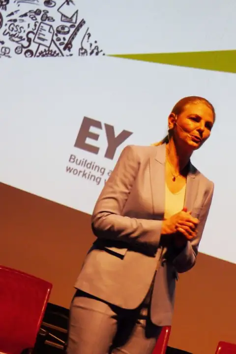 Ana-Cristina Grohnert